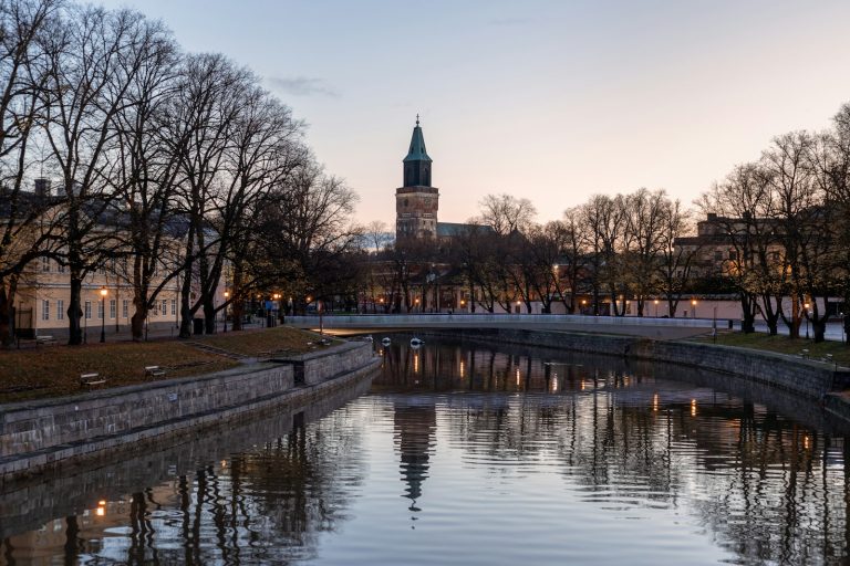 Digimarkkinointitoimisto Turku – Aurajoen näkymä ja Turun keskusta
