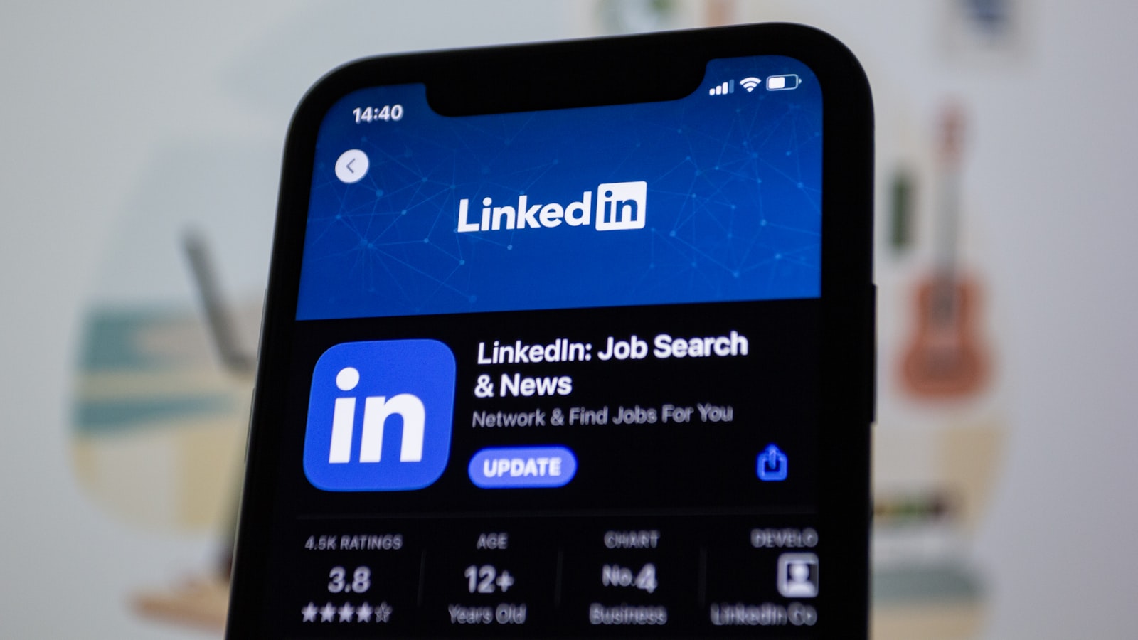 LinkedIn-mainonta ja B2B-liidituotanto – tavoita päätöksentekijät
