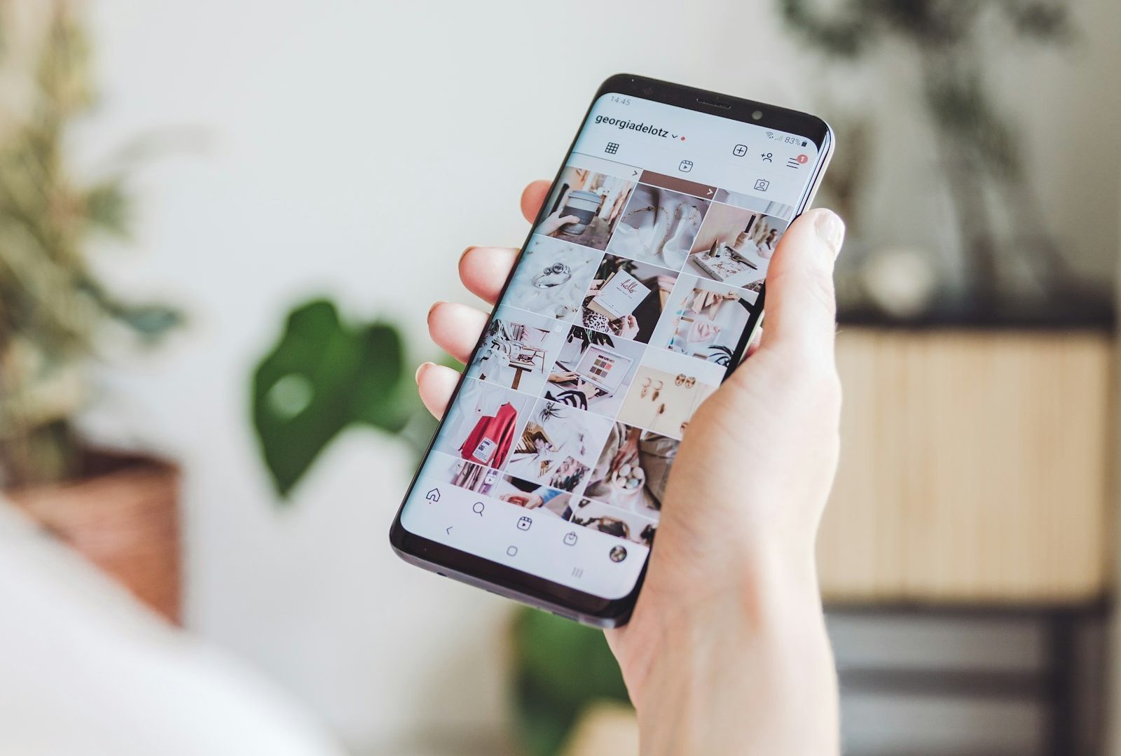 Meta-mainonnan klikkihinta ja kohderyhmätavoittavuus mobiilissa